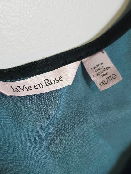 La Vie En Rose Black Satin Cami - Picture 3 of 3